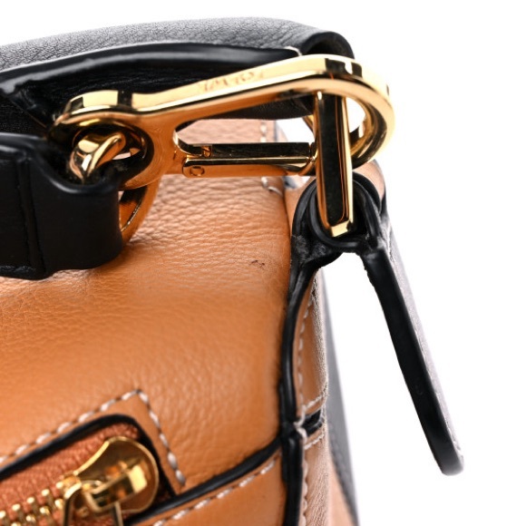 EUC LOEWE Medium Original Puzzle in Rare, HTF Black, Amber & Light Oat w/ Feet! - Picture 10 of 16